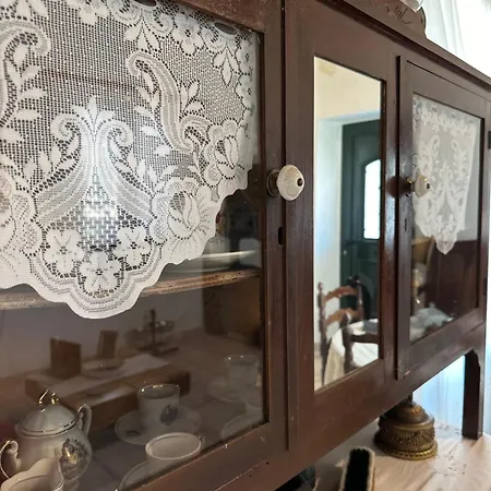 Apartman Pouglia Traditional House *